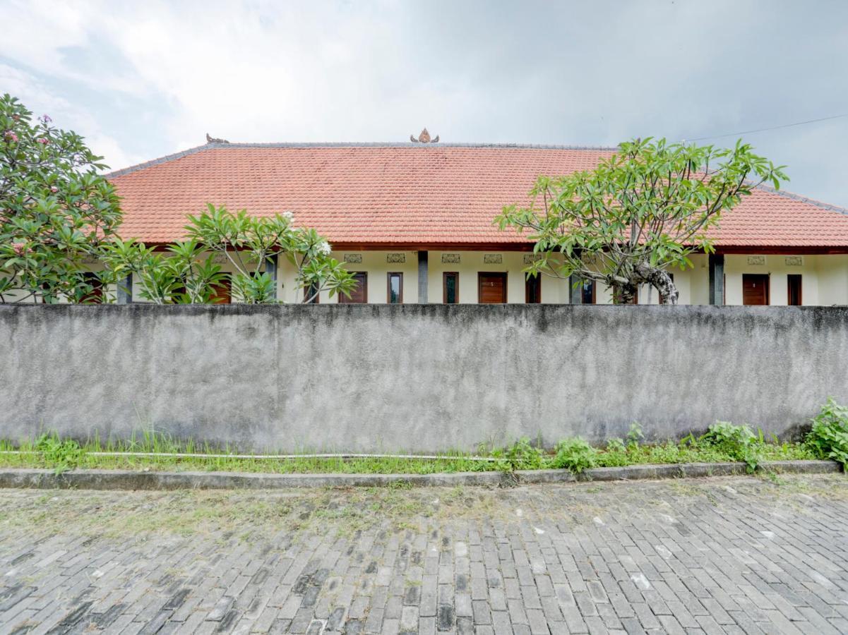 Oyo 90711 Blembong Homestay Jimbaran Eksteriør billede
