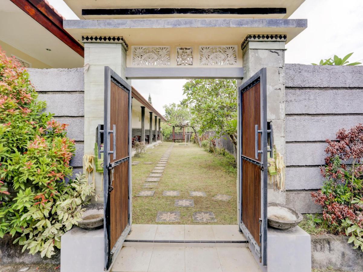 Oyo 90711 Blembong Homestay Jimbaran Eksteriør billede