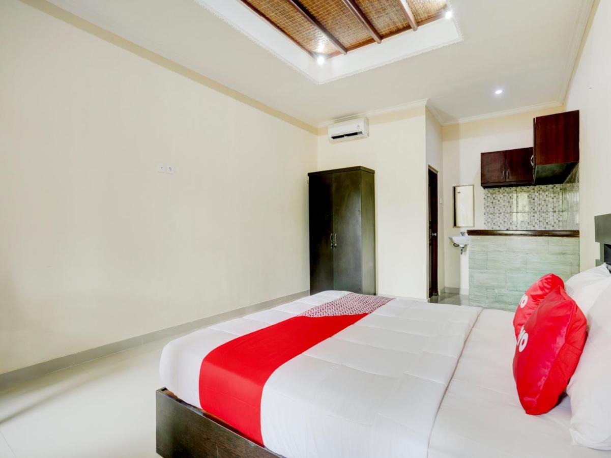 Oyo 90711 Blembong Homestay Jimbaran Eksteriør billede