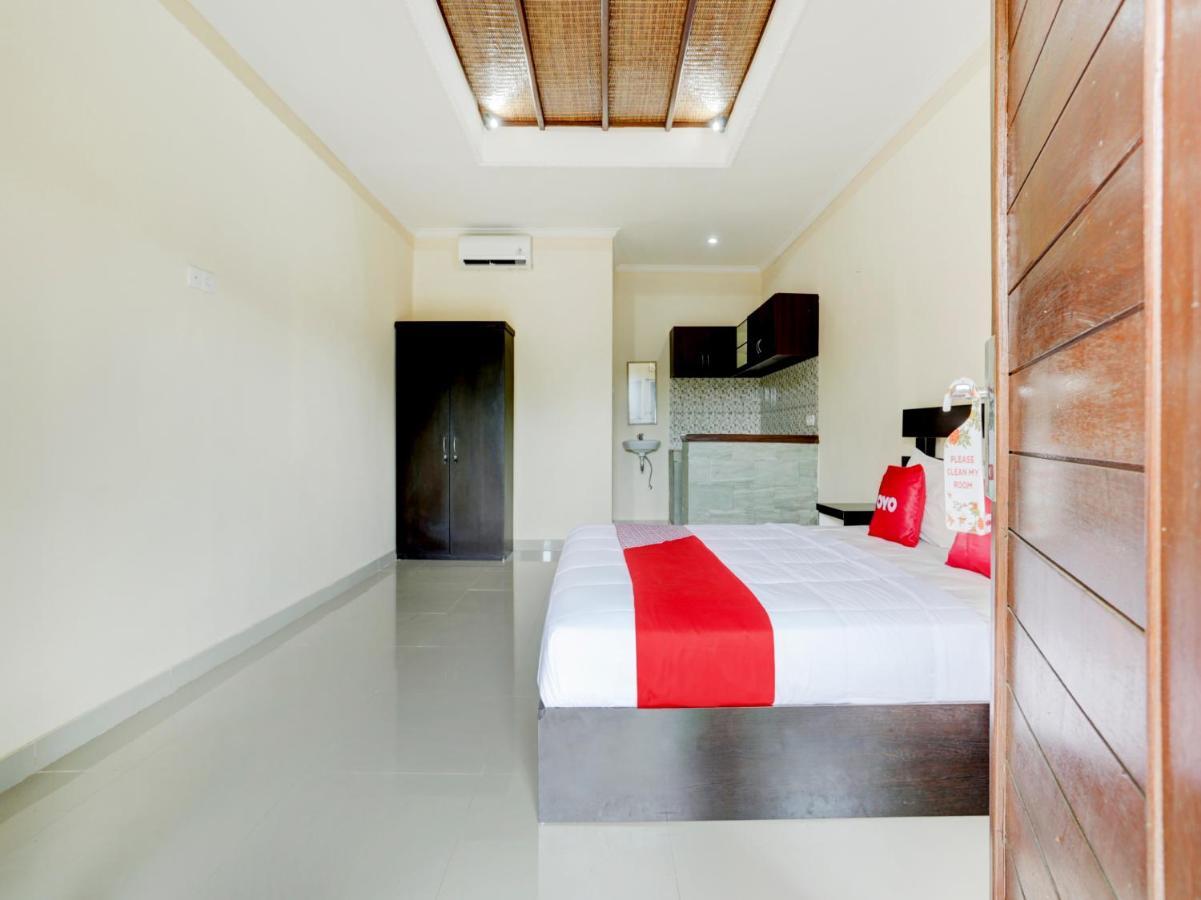 Oyo 90711 Blembong Homestay Jimbaran Eksteriør billede